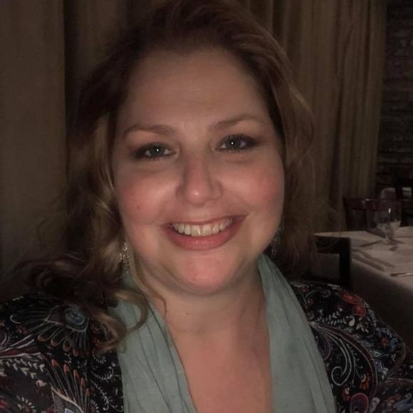 Meet your Posher, Tracie - Picture 1 of 1